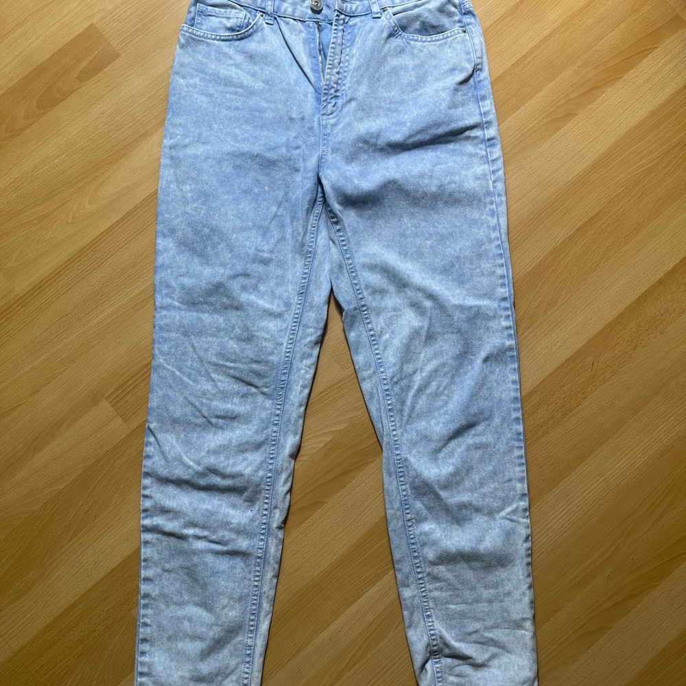 Bdg acid washed light blue mom skinny Jeans
